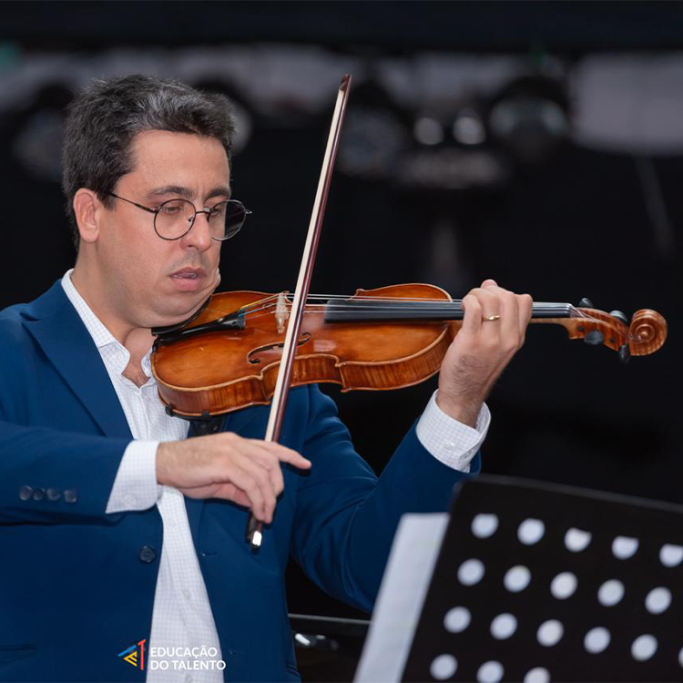 A BAse do Violinista base vio.webp